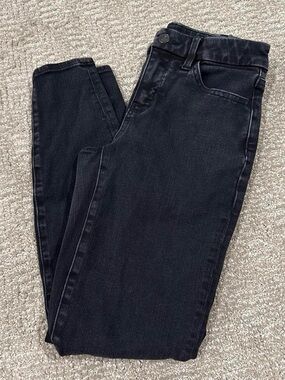 American Eagle High-Rise Skinny Jeans